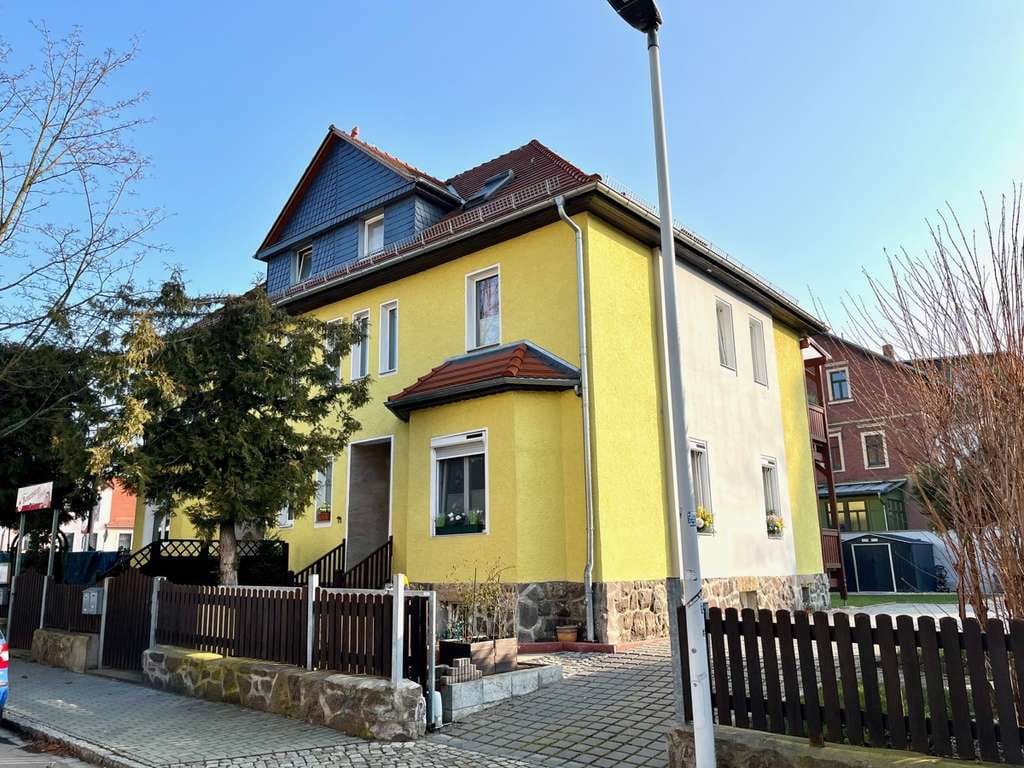 Immobilie in Radebeul - Haushälfte zur Selbstnutzung - PLUS Kapitalanlage in Radebeul (3 bereits sanierte Wohnungen!) - Bild 0