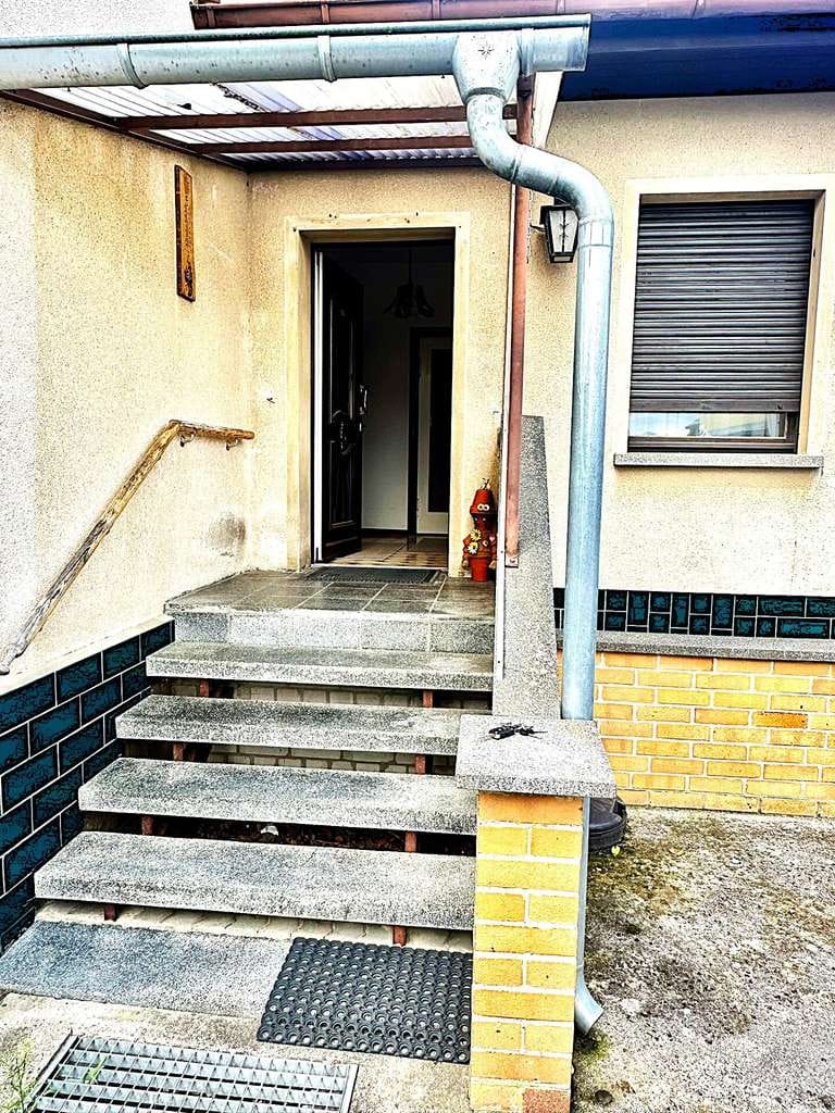 Immobilie in Zehdenick - Doppelhaushälfte mit Gestaltungspotenzial in ruhiger Lage - Bild 1