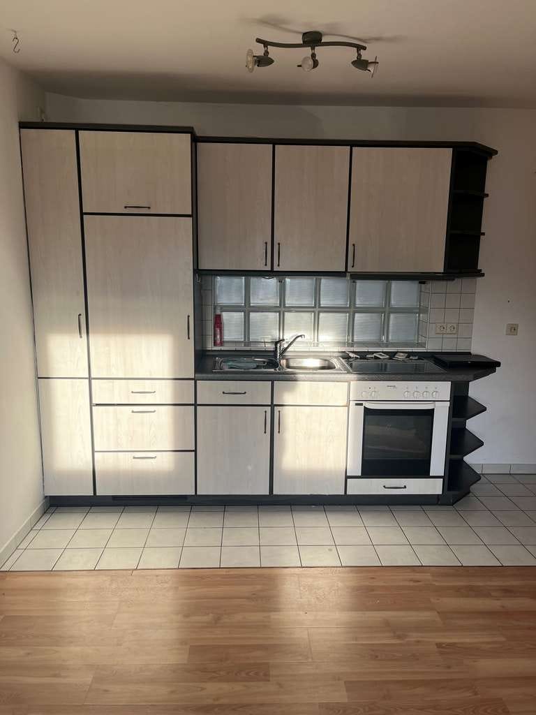 Immobilie in Weilheim an der Teck - Helle 1 Zimmer-Wohnung mit Aufzug in der Stadtmitte von Weilheim-Teck - Bild 2