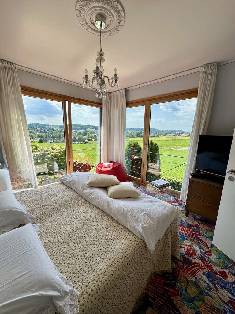 Immobilie in Langenneufnach - Wohnen mit Weitblick - Exklusives Holzständer-Haus in traumhafter Aussichtslage - Bild 4
