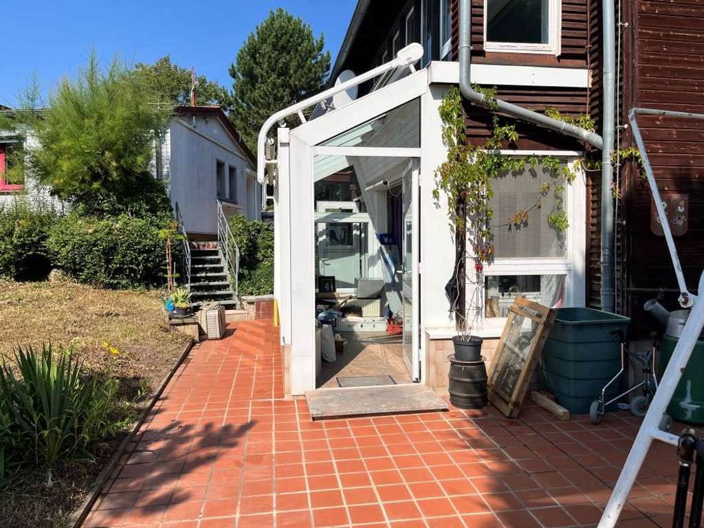 Immobilie in Sondershausen - Einfamilienhaus mit Bungalow und 1.600 m² großem Grundst. in bevorzugter Wohnlage in Sondershausen - Bild 1