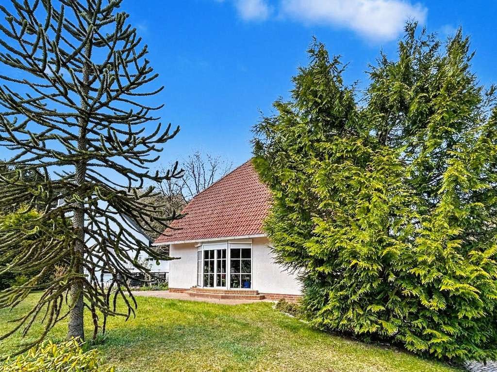 Immobilie in Marlow - Ruhig wohnen mit Weitblick-Großes Einfamilienhaus in erhöhter Lage Marlows mit Blick ins Recknitztal - Bild 3