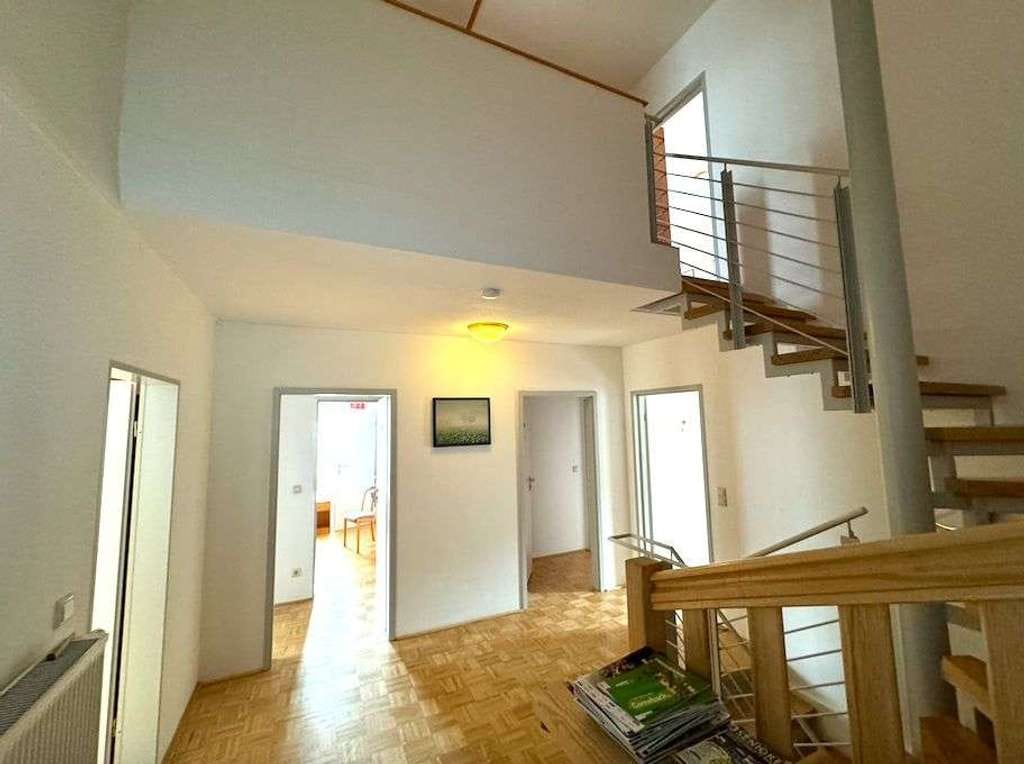Immobilie in Masserberg - Mehrfamilien mit Solar und Speicher mit 7 Zimmern im Thüringer Wald - Bild 4