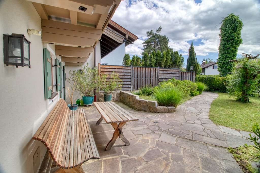 Immobilie in Nußdorf am Inn - Großzügiges Landhaus mit Einliegerwohnung und 
parkähnlichem Garten - Bild 4