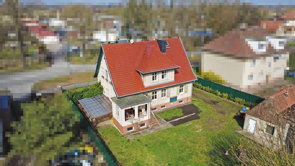 Immobilie in Nauen - *Diamante grezzo*nostalgische, überwiegend sanierte Stadtvilla und Raumwunder am Stadtrand* - Bild 2