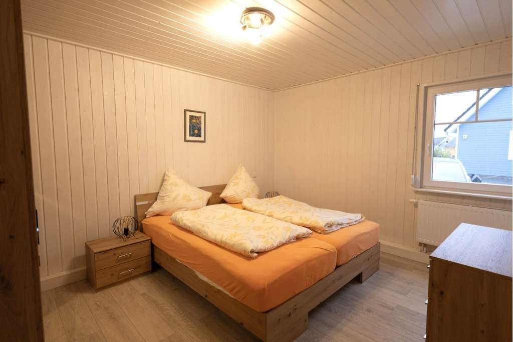 Immobilie in Wandlitz - Neuwertiges Ferienhaus Zerpenschleuse - Bild 4