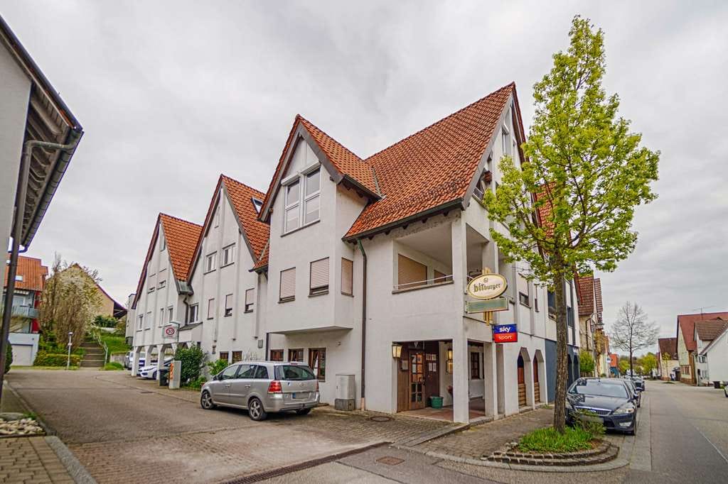 Immobilie in Schwaigern - Gepflegte 3-Zimmer-Wohnung im 1. Obergeschoss – ideal zum Einziehen oder Vermieten - Bild 0