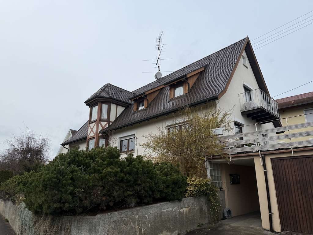 Immobilie in Mengen - CHARMANTES HAUS MIT ERKER, DACHTERRASSE UND VIEL PLATZ FÜR DIE GANZE FAMILIE - Bild 0