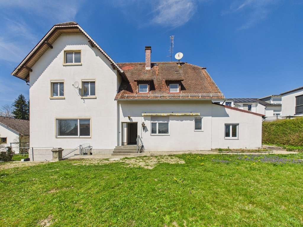 Immobilie in Lindau (Bodensee) - Markantes MFH in Toplage mit Alpenblick und 
 6,3 % Rendite - Bild 1