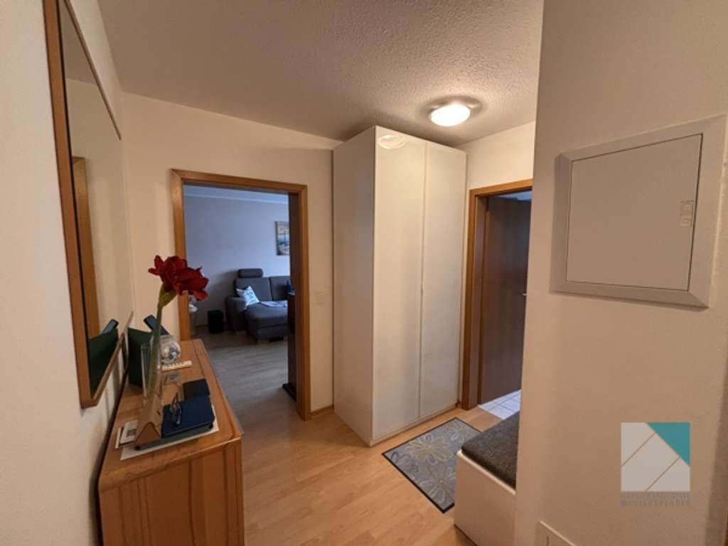 Immobilie in Putzbrunn - PREISSENKUNG! Sorgenfrei investieren – vermietete 3-Zimmer-Wohnung in Putzbrunn - Bild 2
