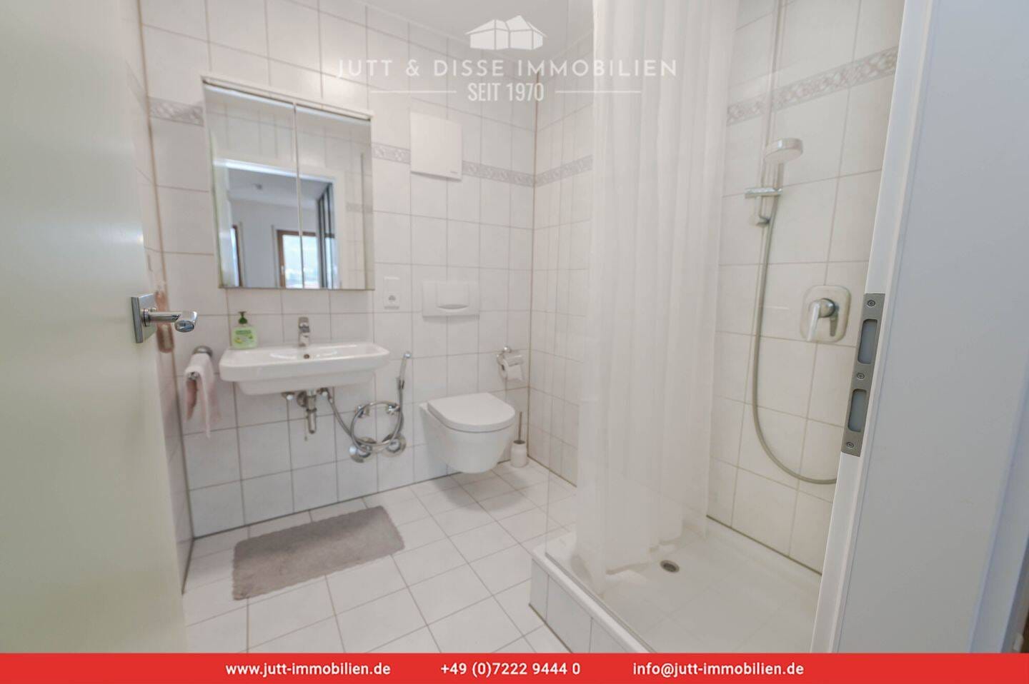 Immobilie in Forbach - Neu renovierte 1, 5 Zimmerwhg./ Ferienwohnung mit Balkon zentral in Forbach *bezugsfrei* - Bild 3