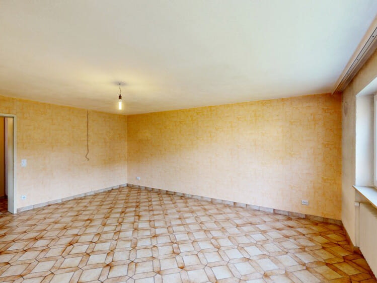 Immobilie in Freinsheim - Gut geschnittene 3-Zimmer-Wohnung in Stadtmauernähe – ideale Basis für individuelle Gestaltung - Bild 3