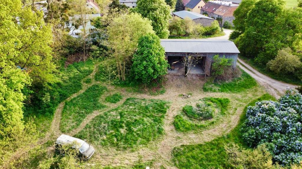 Immobilie in Gerswalde - Scheune, ausbaubar - auf Grundstück in Traumlage - Bild 1