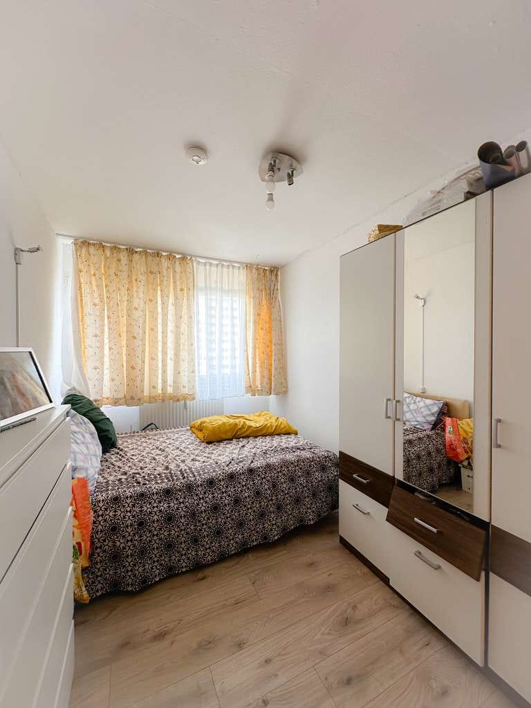Immobilie in Köln - 4-Zimmer Kapitalanlage mit großer Dachterrasse - Bild 3