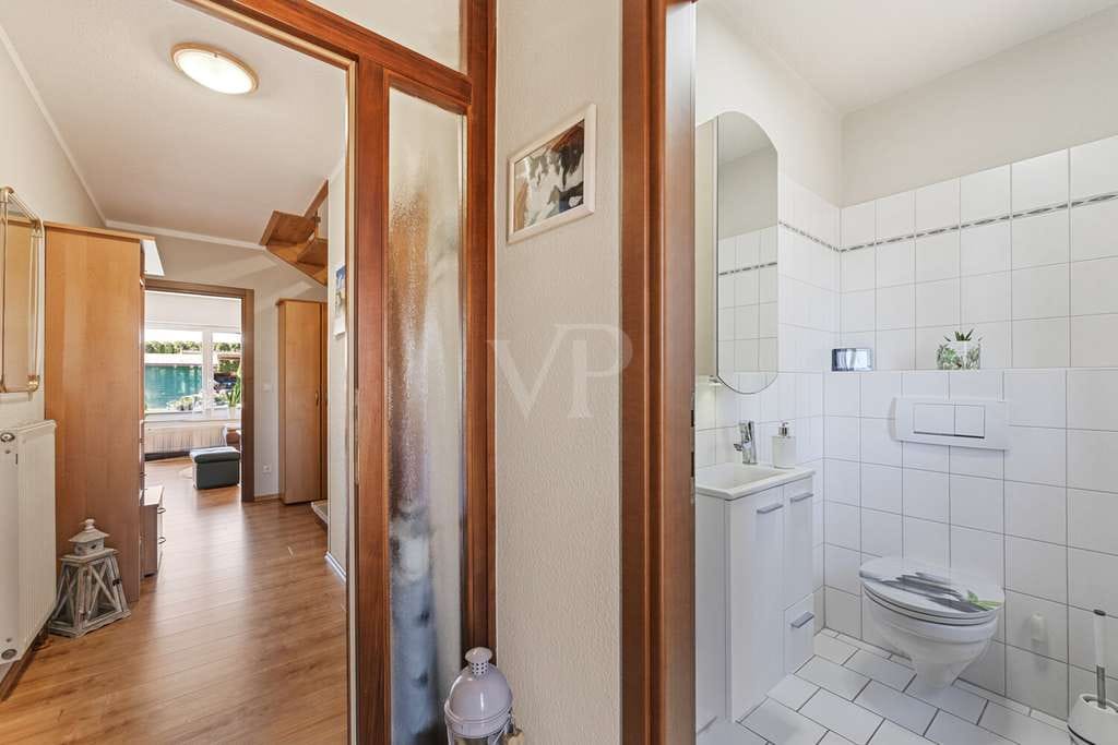 Immobilie in Sanitz - Einziehen und wohlfühlen: Gepflegtes Reihenmittelhaus mit überdachter Terrasse - Bild 3