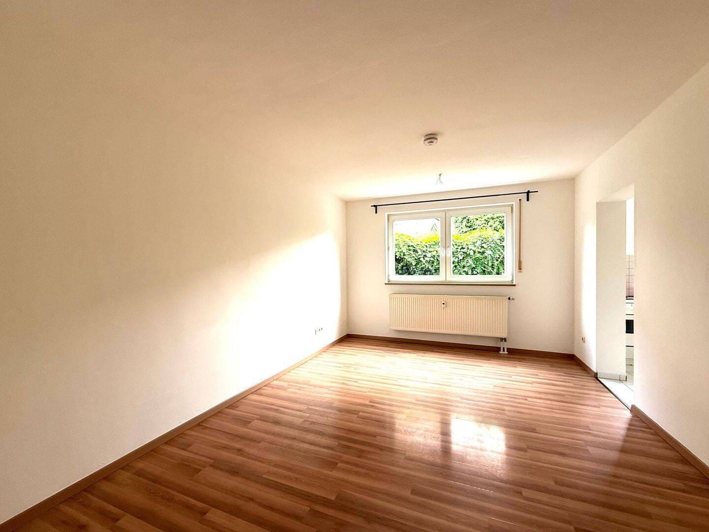 Immobilie in Neustadt an der Aisch - Gemütliche Souterrainwohnung in ruhiger Lage - Bild 1