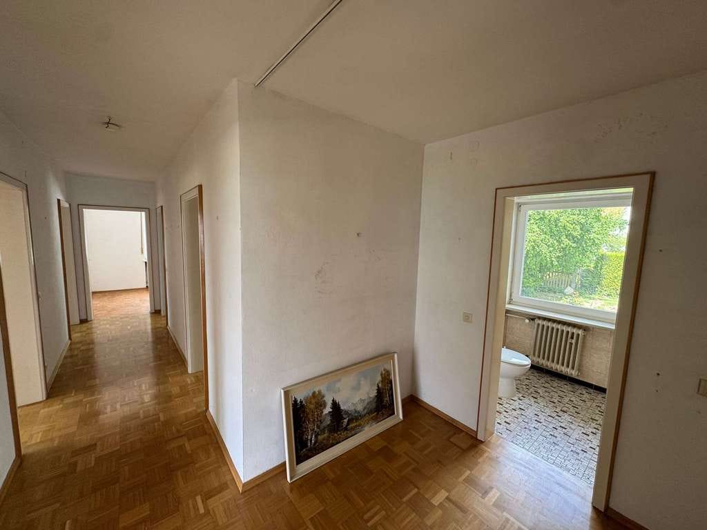 Immobilie in Erdweg - Ein Zuhause mit Freiraum: Zweifamilienhaus auf traumhaft großem Gartengrundstück! - Bild 4