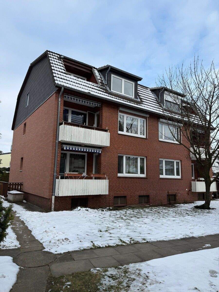 Immobilie in Neu Wulmstorf - Provisionsfrei! Helle 2-Zimmer Dachgeschosswohnung in Neu Wulmstorf zur verkaufen! - Bild 1
