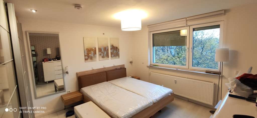 Immobilie in Liederbach - Kernsanierte 3-Zimmer-Wohnung mit zwei Balkonen und traumhaftem Taunusblick. - Bild 3