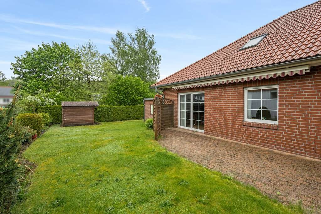 Immobilie in Bad Fallingbostel - Attraktives Bungalow-Einfamilienhaus mit Gartenidylle in ruhiger Anliegerstraße - Bild 4