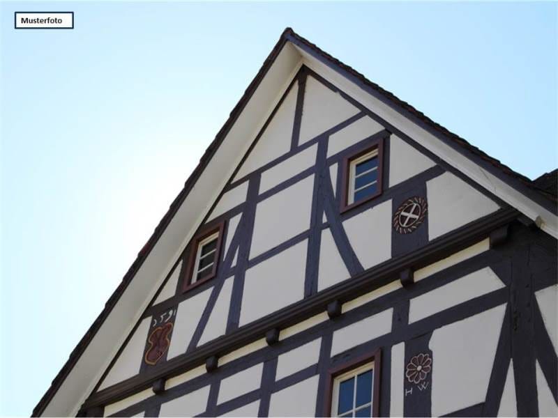 Immobilie in Wallerfangen - Einfamilienhaus in 66798 Wallerfangen, Saarlouiser Str. - Bild 0