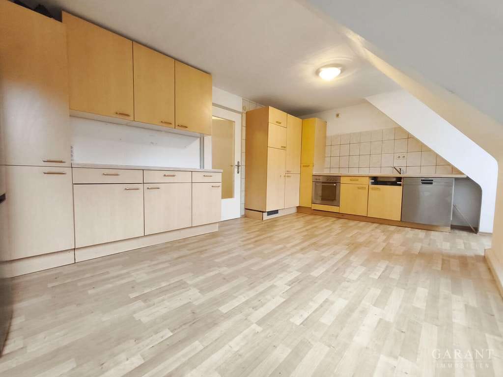 Immobilie in Sulz am Neckar - Viel Platz auf zwei Ebenen: Dachgeschoss-Wohnung mit Studio in Sulz am Neckar - Bild 3