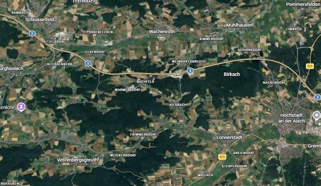 Immobilie in Wachenroth - Charakterstarkes Einfamilienhaus mit viel Raum und Potenzial! - Bild 2