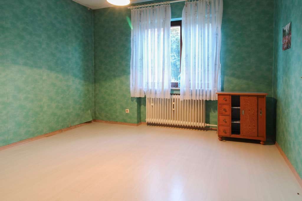 Immobilie in Haibach - Charmantes Mehrfamilienhaus mit vielseitigen Nutzungsmöglichkeiten in ruhiger, zentraler Lage - Bild 2
