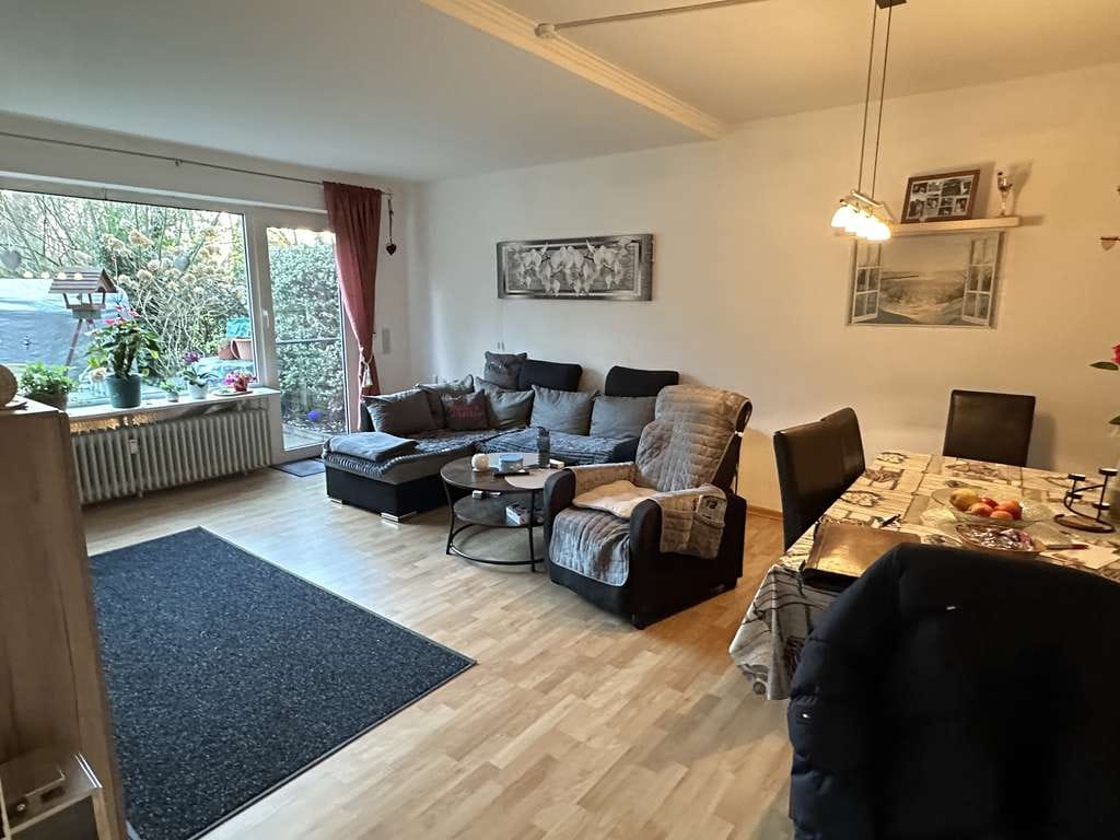 Immobilie in Westerstede - 4-Zi.-Erdgeschosswohnung mit großer Terrasse & herrlichem Ausblick inmitten von  Westerstede - Bild 1