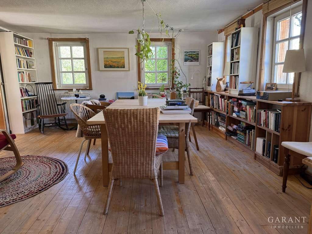 Immobilie in Langenburg - Mehrgenerationenhaus mit herrlichem Naturgarten und Ausbaupotenzial - Bild 4