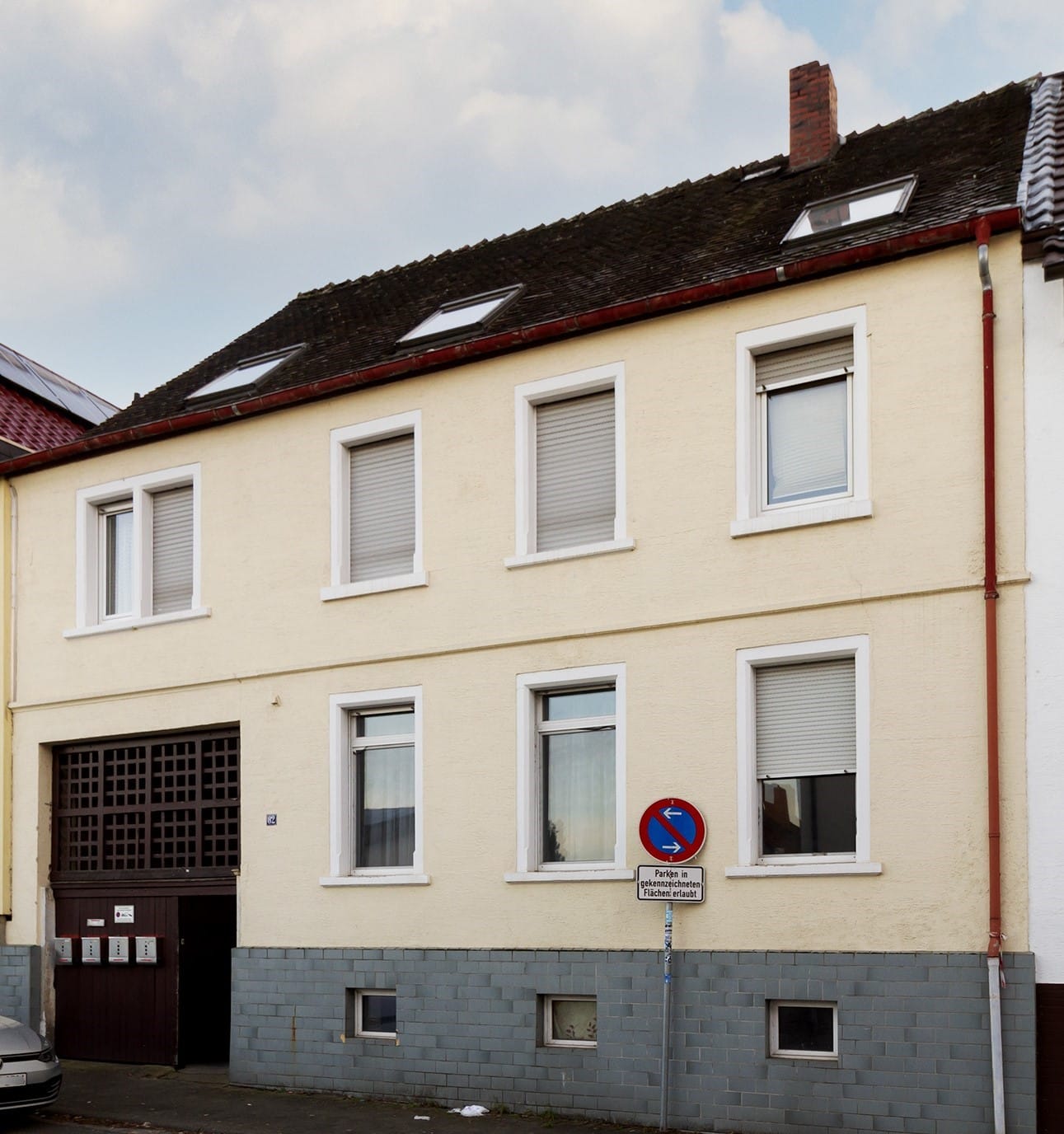 Immobilie in Ober-Ramstadt - Vermietetes 4-Parteinhaus mit Garten und Nebengebäude in ruhiger Lage - Bild 0