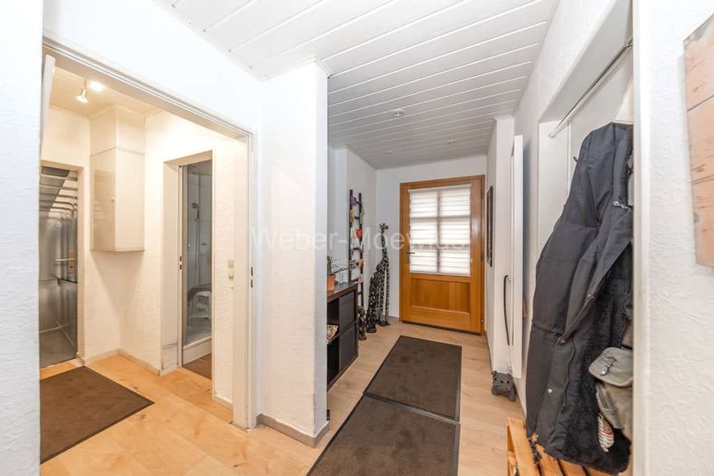 Immobilie in Overath - Wohnhaus mit 3 Einheiten (Energieklasse B) - Eigennutzung u. Vermietung ideal kombinierbar - Bild 1