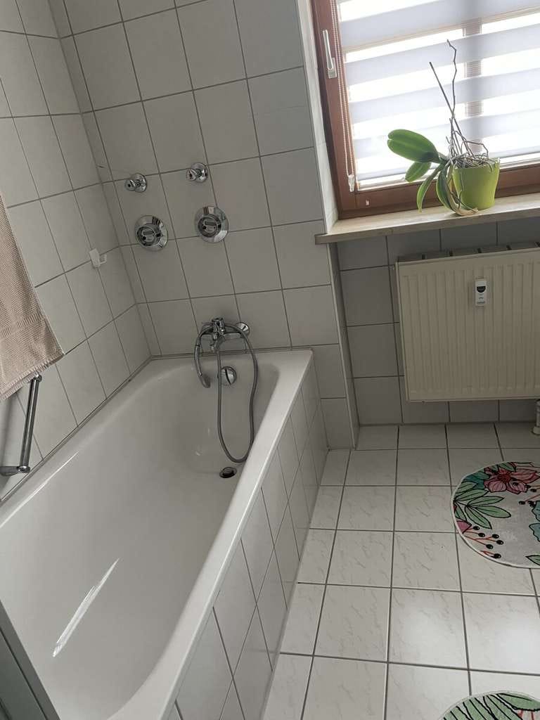 Immobilie in Mehring - Schön geschnittene 3-Zi ETW, 1. OG m. Balkon, Gartennutzung u. TG Stellplatz,  frei ab Mai/Juni 2026 - Bild 4