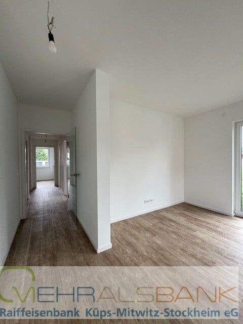 Immobilie in Stockheim - 4-Zimmer-Wohnung - viel Raum für Leben und Individualität - Bild 4