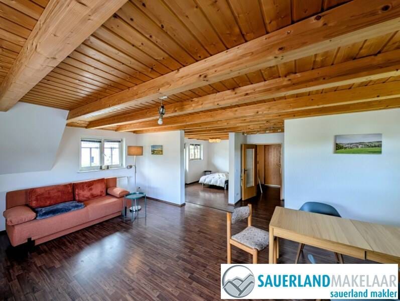 Immobilie in Willingen (Upland) - Seltene Investitionsmöglichkeit nahe Willingen - Wohnhaus mit 4 großzügigen Apartments - Bild 3