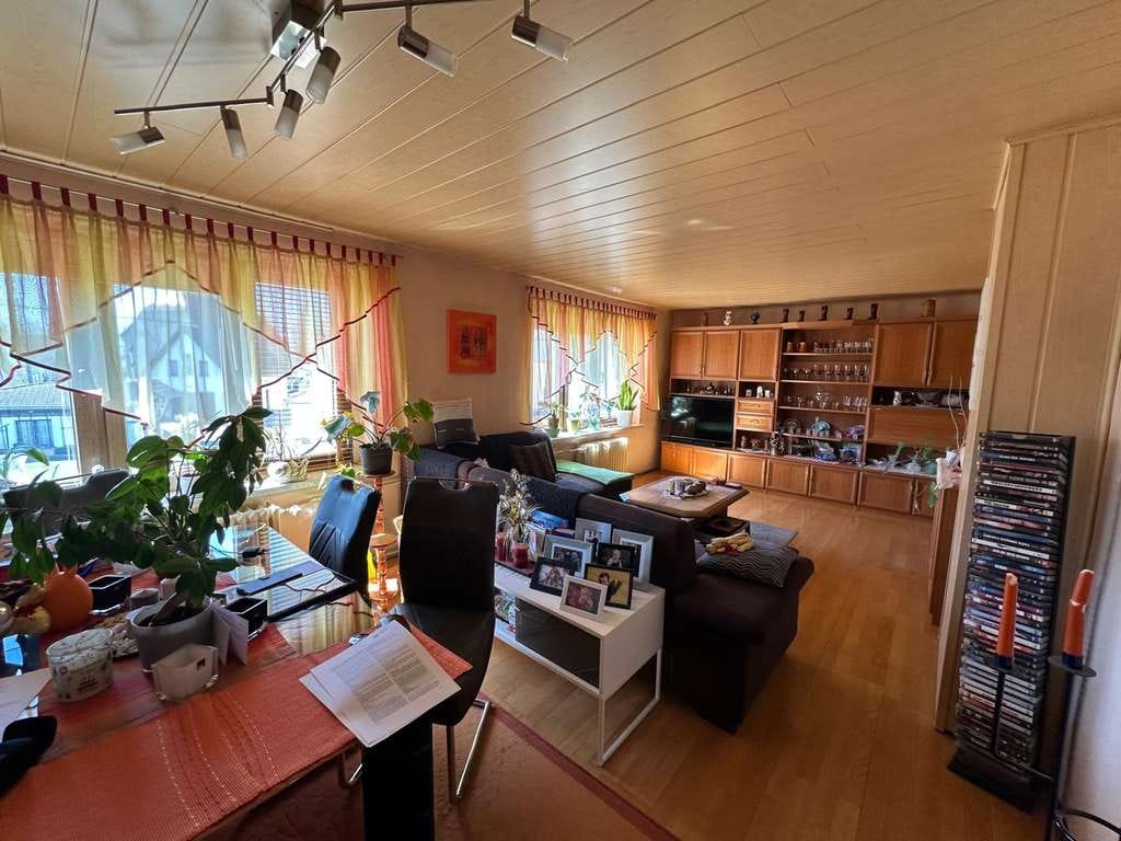 Immobilie in Borna - Einfamilienhaus mit Entwicklungspotenzial - Bild 2