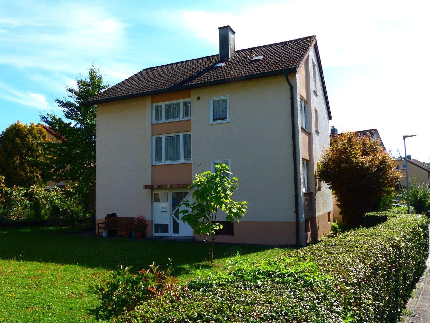 Immobilie in Obersulm - Viel Potential steckt in diesem Haus, ohne Renovierung geht es zwar nicht dafür stimmt der Preis! - Bild 1