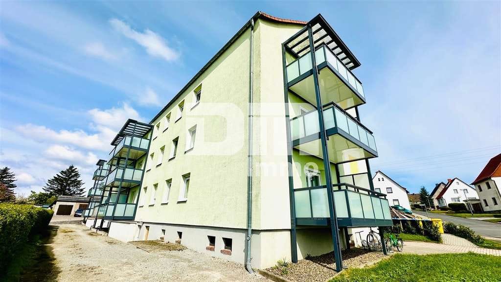 Immobilie in Dingelstädt - Schöne modernisierte 4 Zimmer Wohnung mit Balkon und Garage  - Bild 2