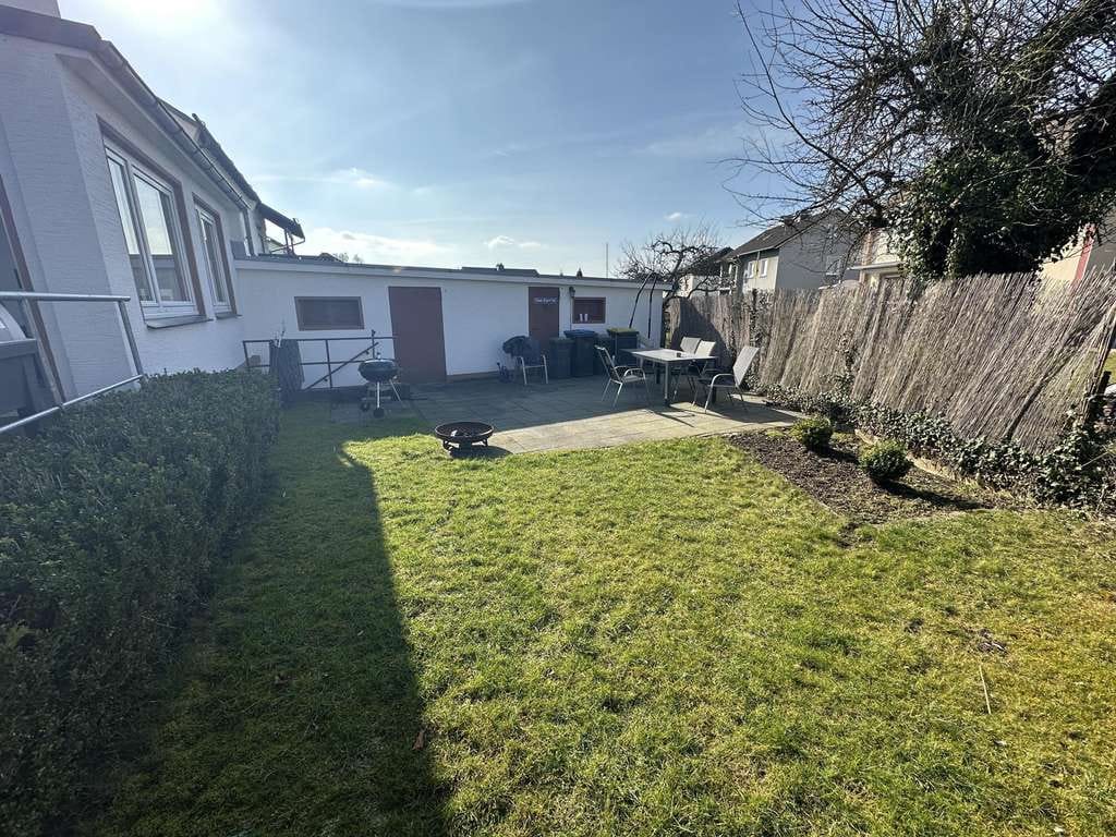 Immobilie in Meschede - ***Mehrfamilienhaus mit drei Wohneinheiten in Meschede*** - Bild 3