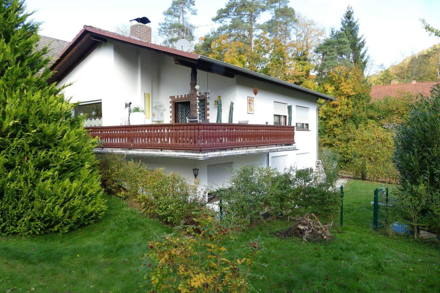 Immobilie in Edertal - Gelegenheit! Wunderschönes 1-2 Familienhaus in bevorzugter Lage am Edersee zu verkaufen - Bild 0