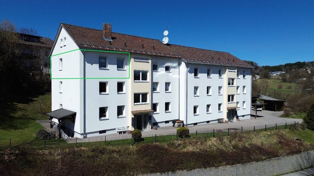 Immobilie in Regen - 2 - Zimmer ETW mit Carport in der Kreisstadt Regen "bezahlbarer Wohnraum" Kaufpreis 70.000,00 € - Bild 0