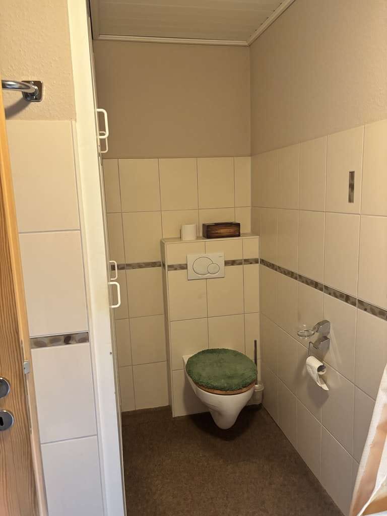 Immobilie in Hambühren - Freie Wohnung - Bezahlbar - Ruhige Lage - Einfache Ausstattung -  Garage - Bild 4