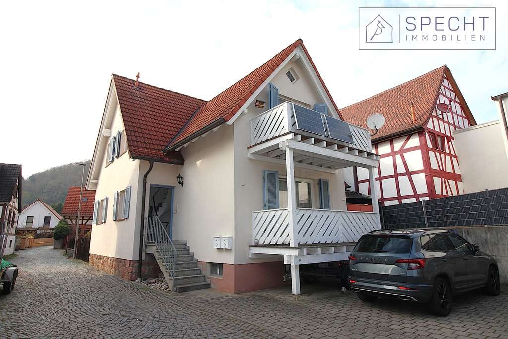 Immobilie in Gelnhausen - PFLEGELEICHTES ZWEIFAMILIENHAUS MIT SOLIDER AUSSTATTUNG! Bj. 1998, 150,71m² Wfl., Balkone in GN-Roth - Bild 0