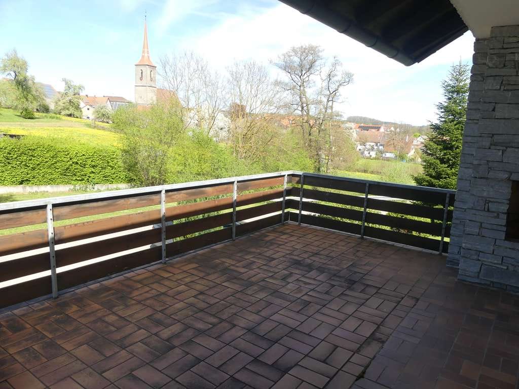 Immobilie in Sachsen bei Ansbach - Einfamilienhaus mit herrlichem Fernblick  in Sachsen b. Ansbach! - Bild 3