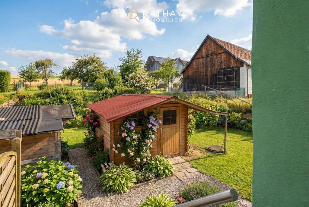 Immobilie in Pfakofen - Gepflegtes Einfamilienhaus mit Garage & Garten – sofort bezugsfertig - Bild 2