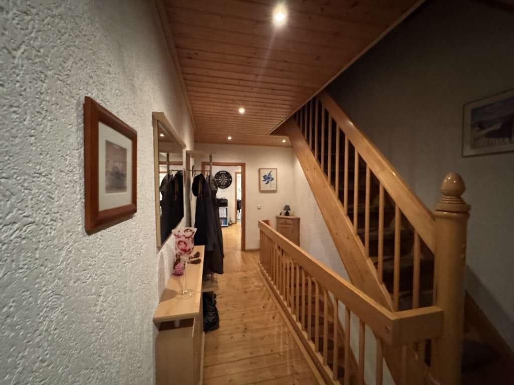 Immobilie in Oberhausen - Freistehendes Zweifamilienhaus in Oberhausen-Buschhausen - Bild 3