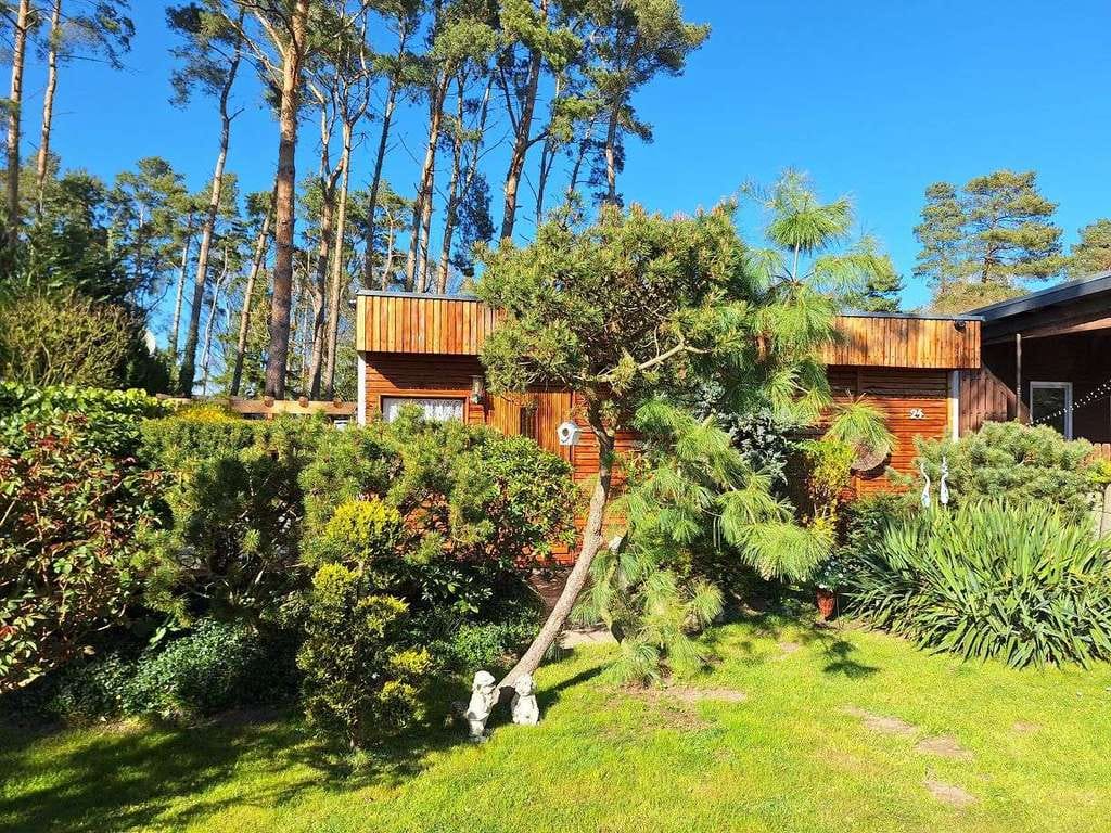 Immobilie in Sundhagen - 100 m zum Strand - voll möbliertes Ferienhaus in Stahlbrode - Bild 1