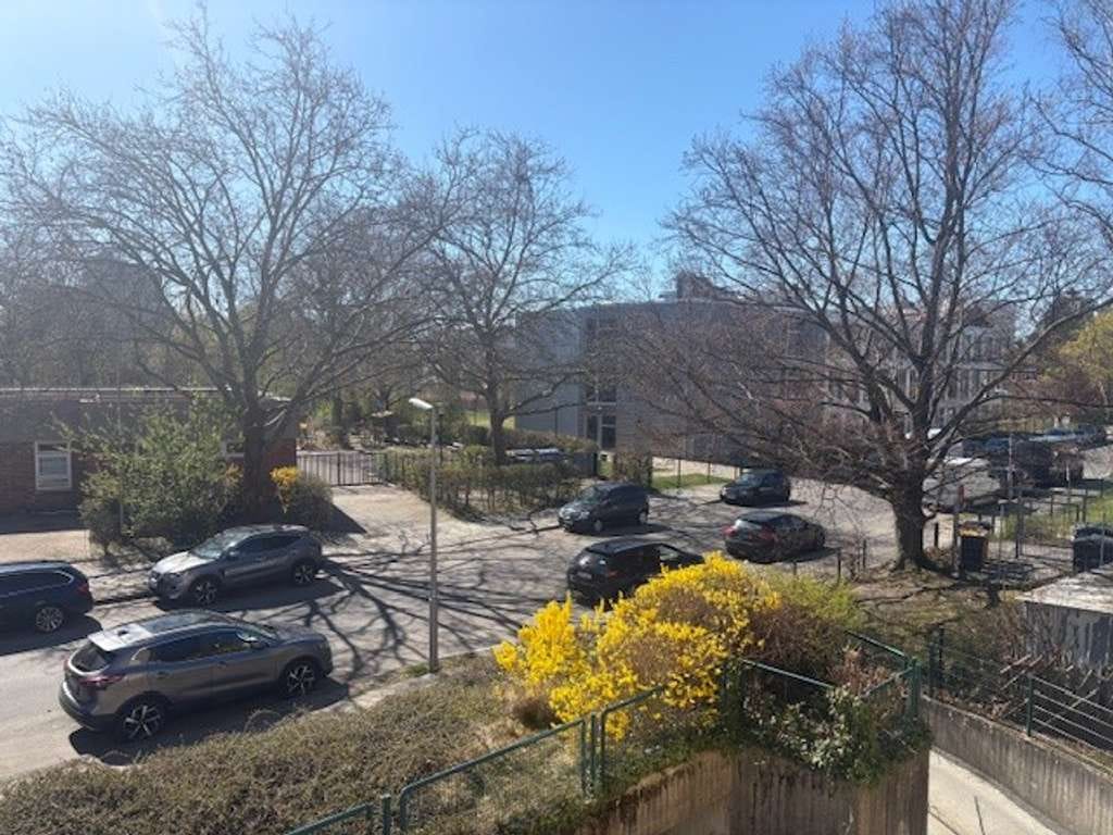 Immobilie in Berlin - * RUHIG & GRÜN IM BELIEBTEN BUCKOW: APPARTEMENT MIT EINBAUKÜCHE, WANNENBAD & SONNENBALKON! * - Bild 4