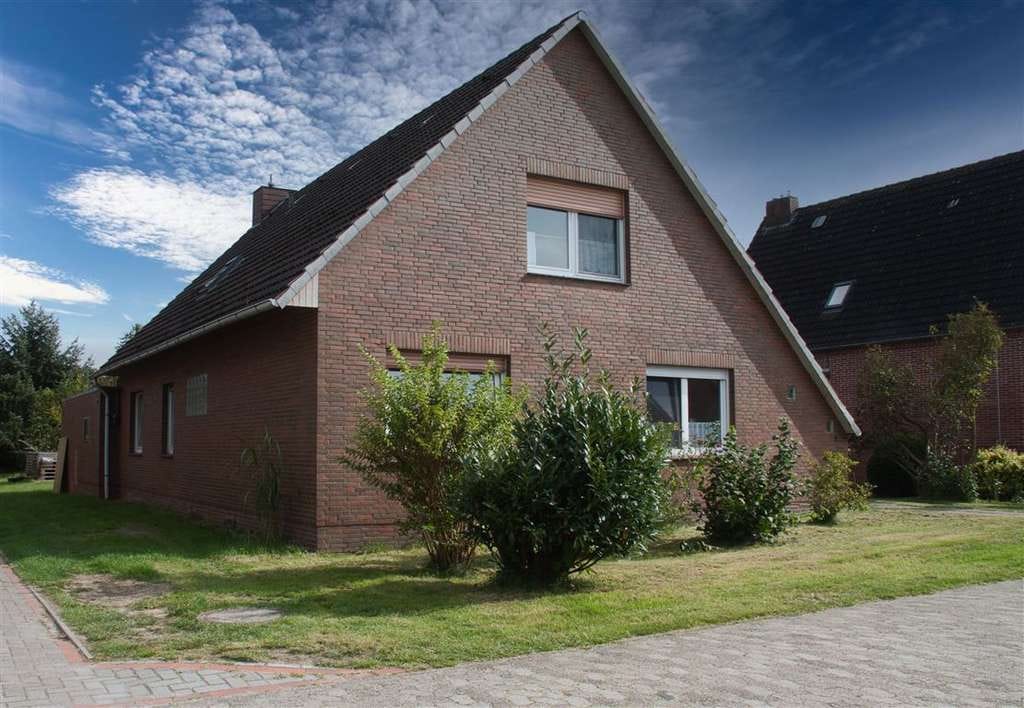 Immobilie in Gnarrenburg - Ein Zuhause mit Ruhe, Raum und Lebensqualität für die ganze Familie - Bild 0