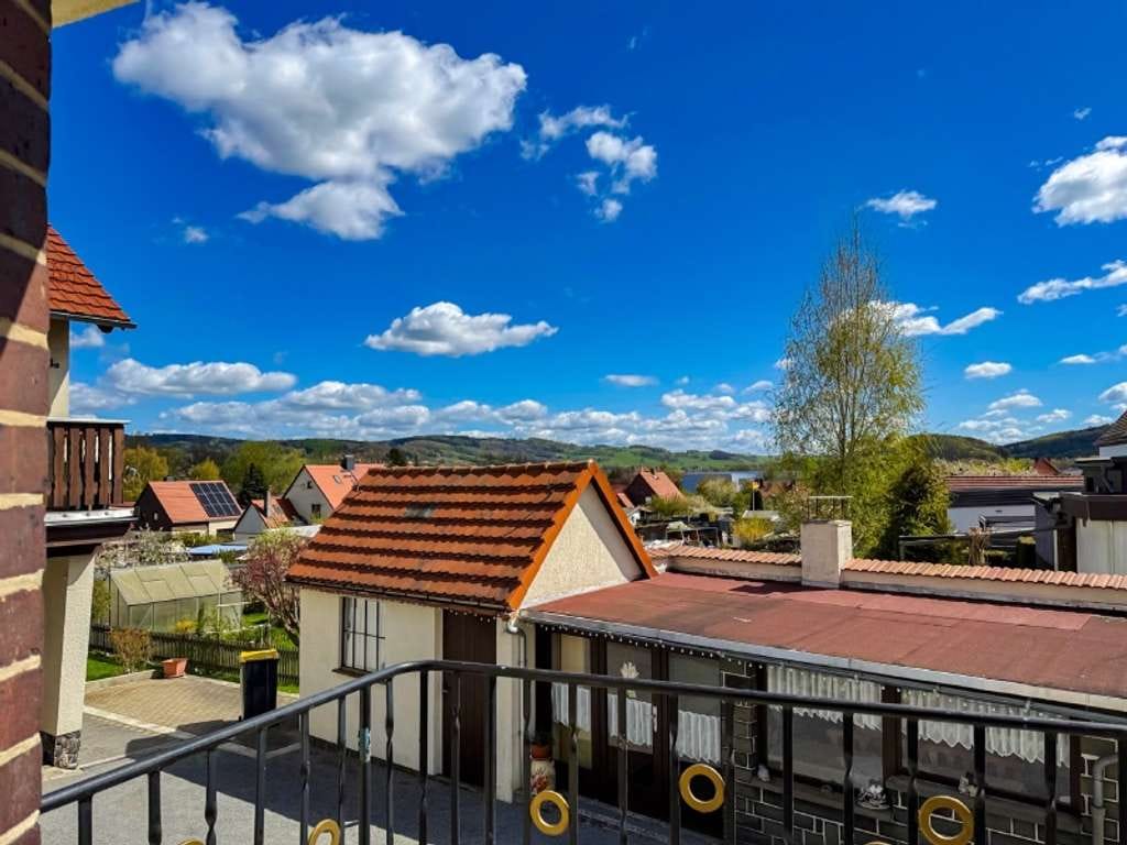 Immobilie in Neustadt in Sachsen - Hochwertig und ruhig wohnen mit Blick über die Stadt - Bild 4